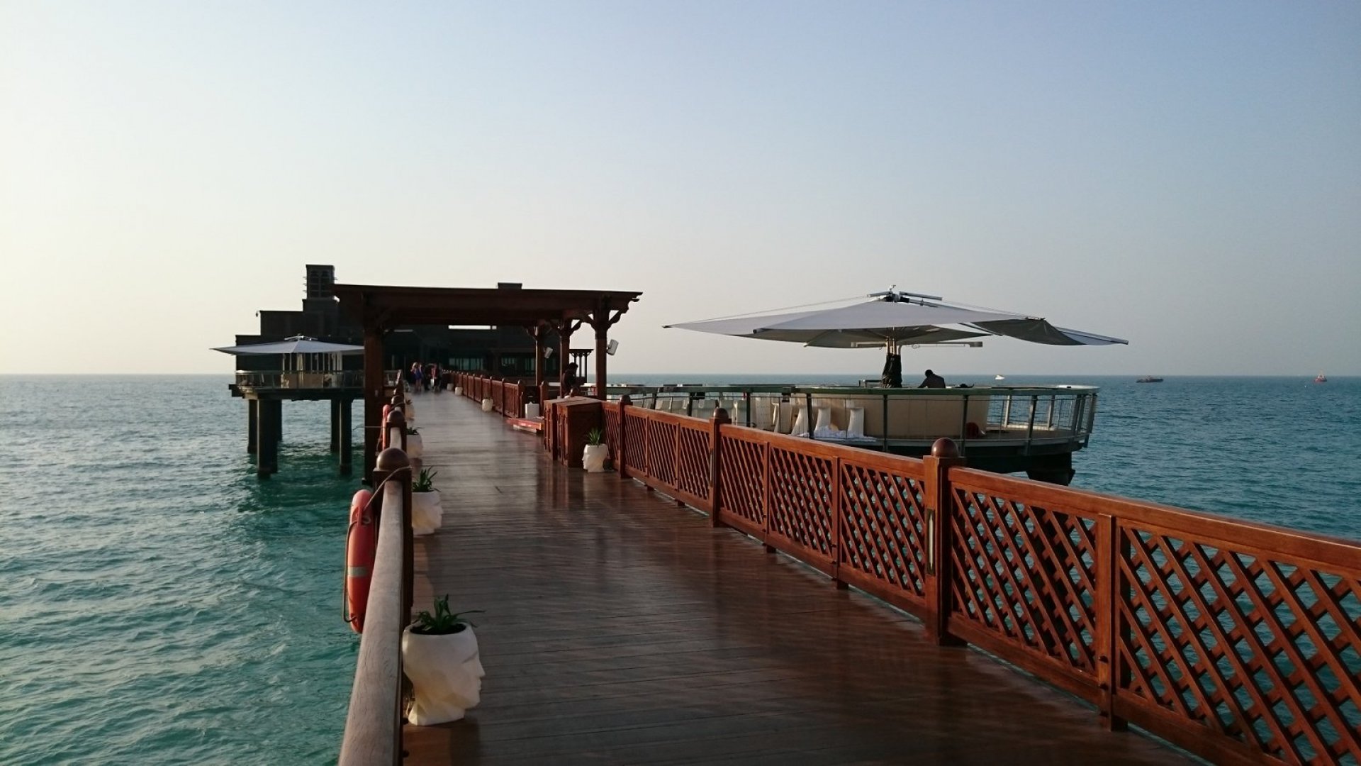 SunSquare in Dubai: Pier Chic