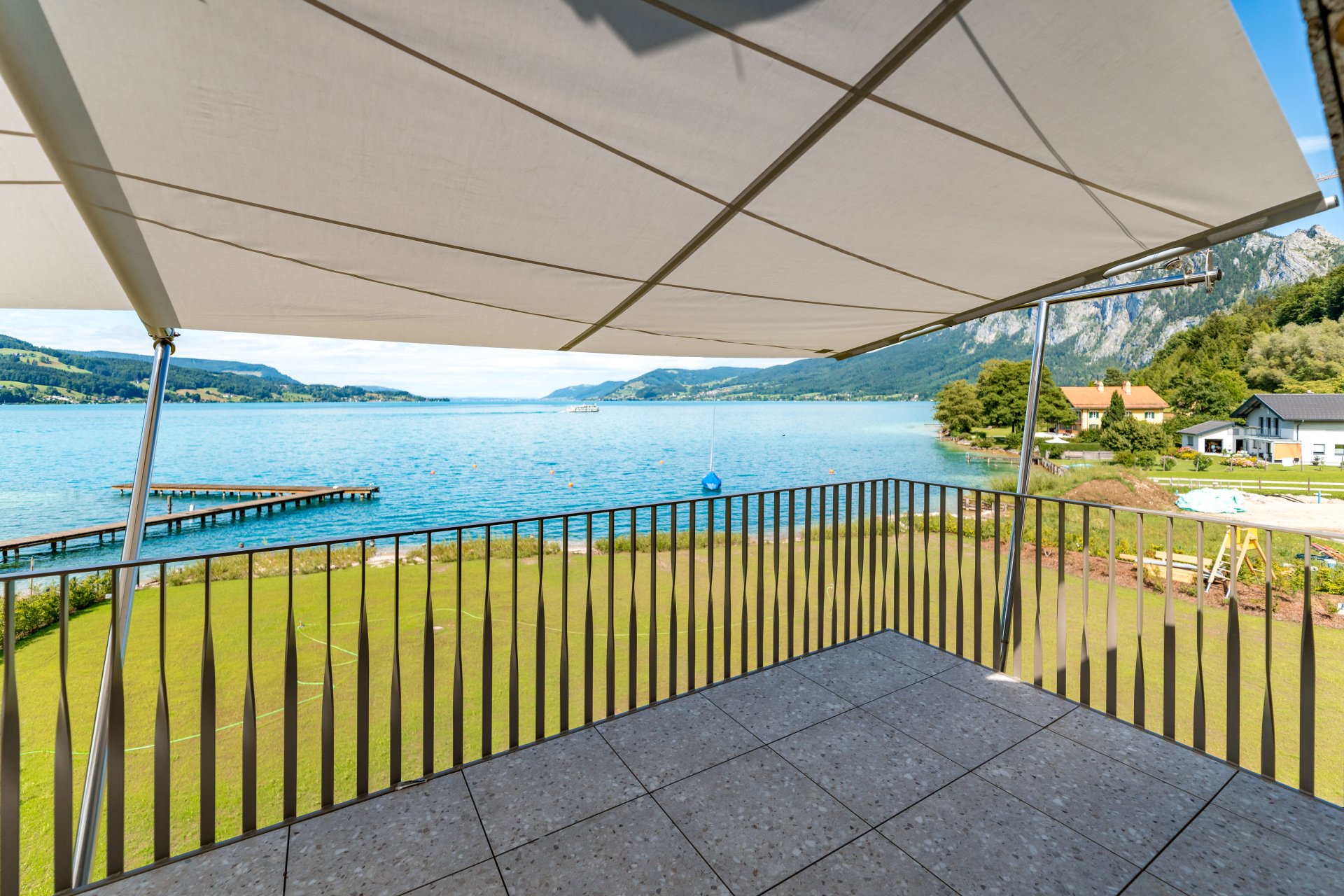 SunSquare am Attersee - beidseitiges Rechtecksegel