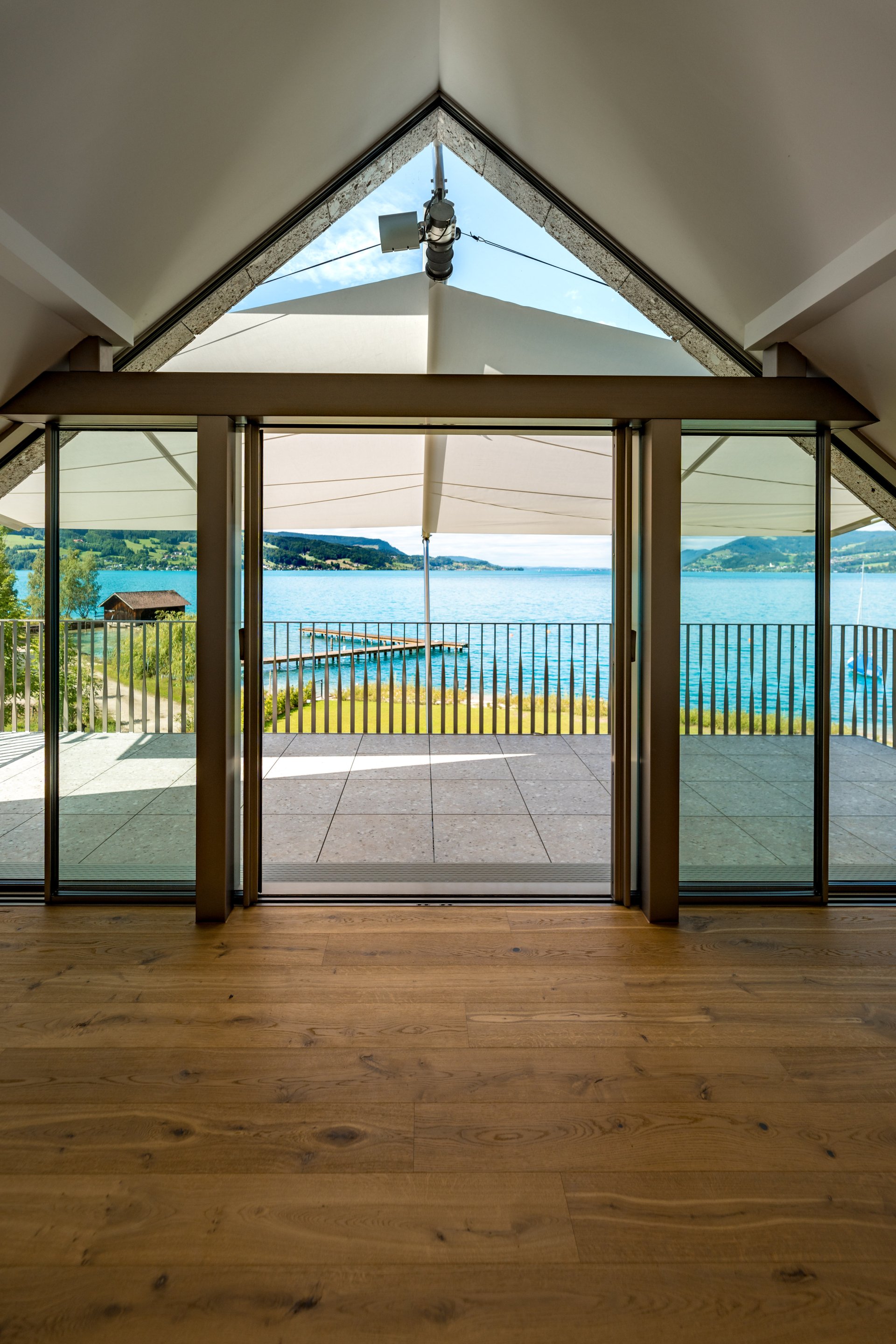 SunSquare am Attersee - beidseitiges Rechtecksegel