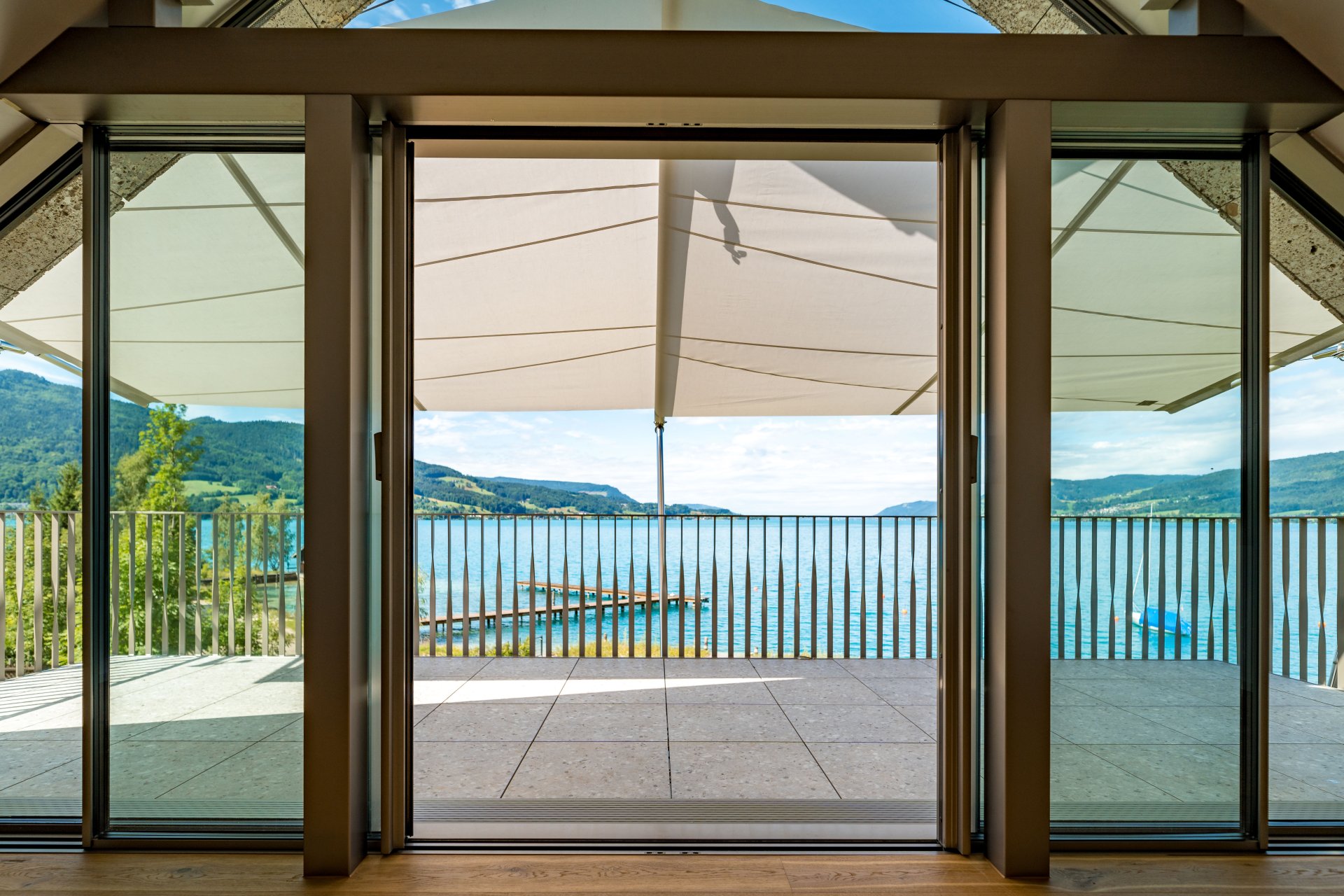 SunSquare am Attersee - beidseitiges Rechtecksegel