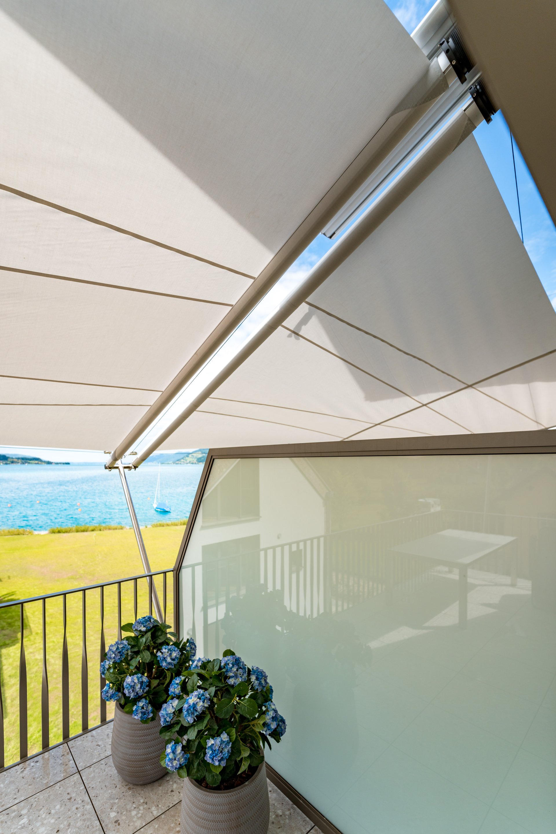 SunSquare am Attersee - beidseitiges Rechtecksegel