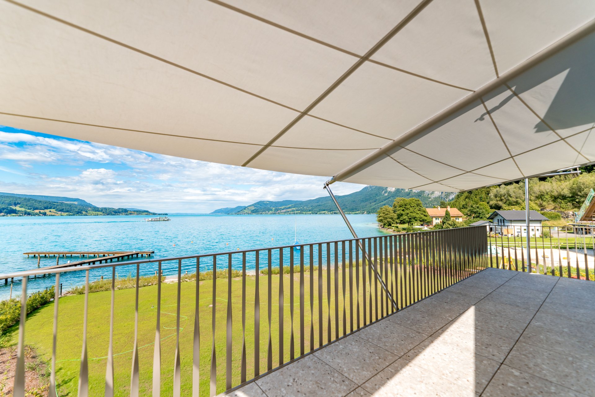 SunSquare am Attersee - beidseitiges Rechtecksegel
