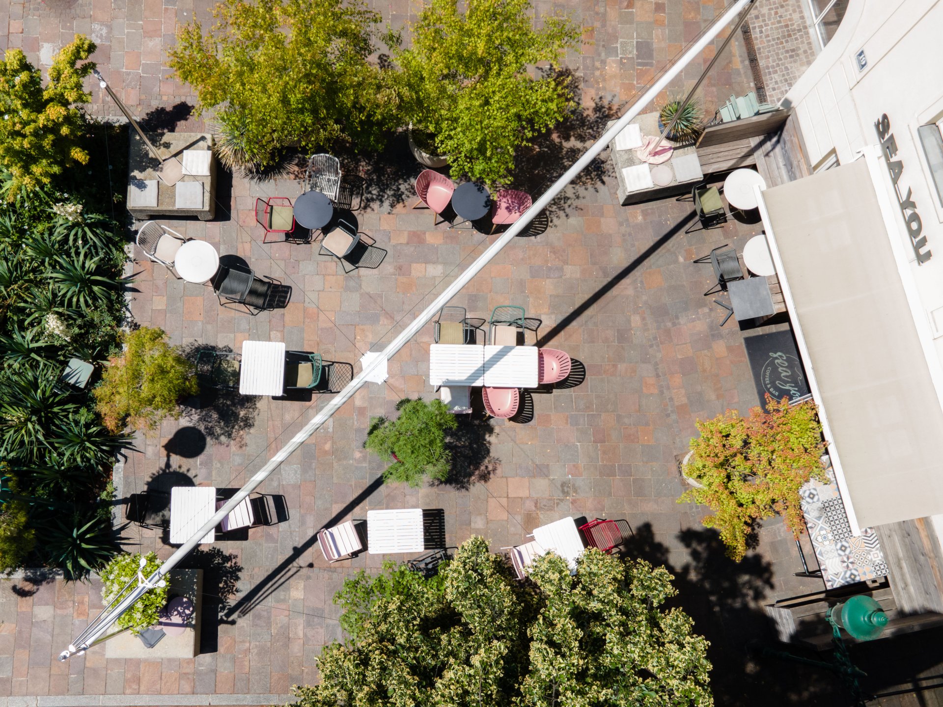 SunSquare sorgt  im Gastgarten des SeaYou für Wohlbefinden