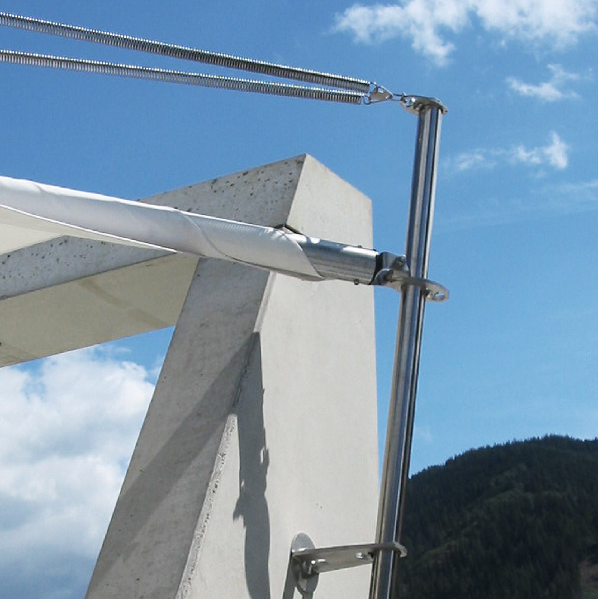 SunSquare - sun sail systems according to individual needs.