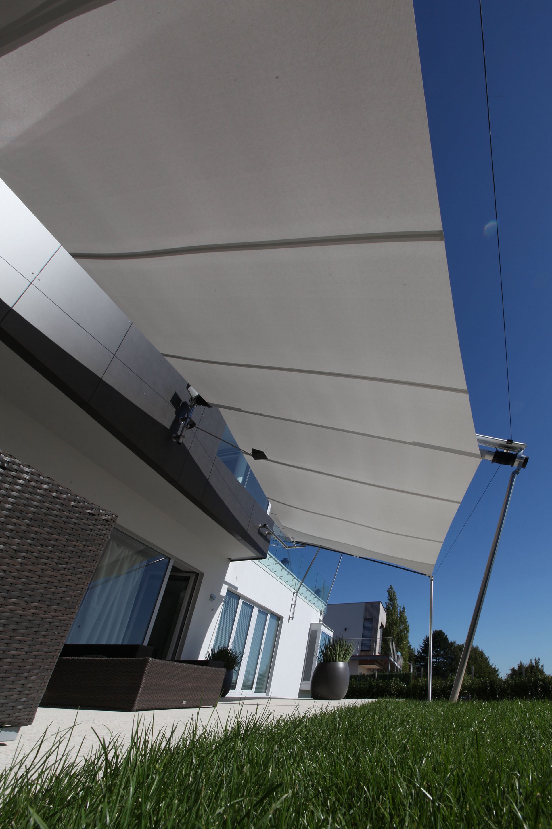 SunSquare - sun sail systems according to individual needs.