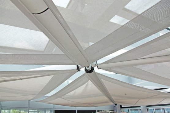 SunSquare - sun sail systems according to individual needs.